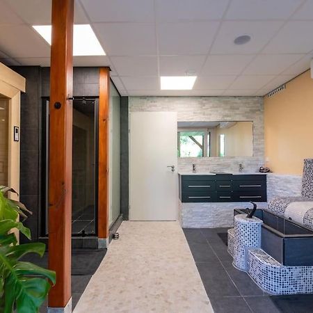 Wellness Studio Tiel Met Sauna En Jacuzzi Eksteriør billede