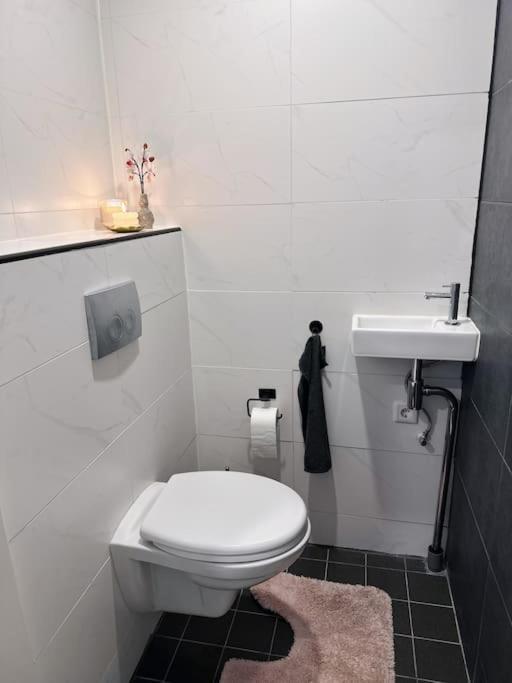 Wellness Studio Tiel Met Sauna En Jacuzzi Eksteriør billede