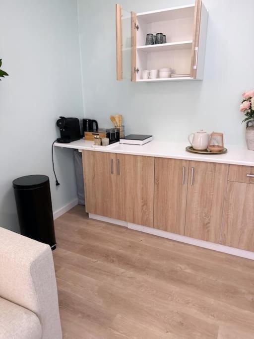 Wellness Studio Tiel Met Sauna En Jacuzzi Eksteriør billede